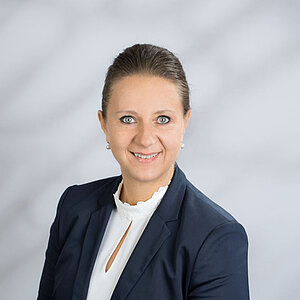 Mag. Claudia Himmelbauer